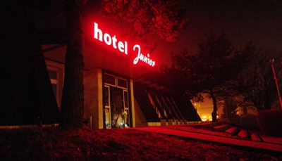 Hotel Junior